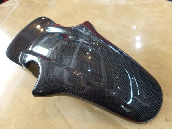 画像2: ＣＢ１１１００ＲＳ　カーボンエアロフロントフェンダー／　平織り (2)