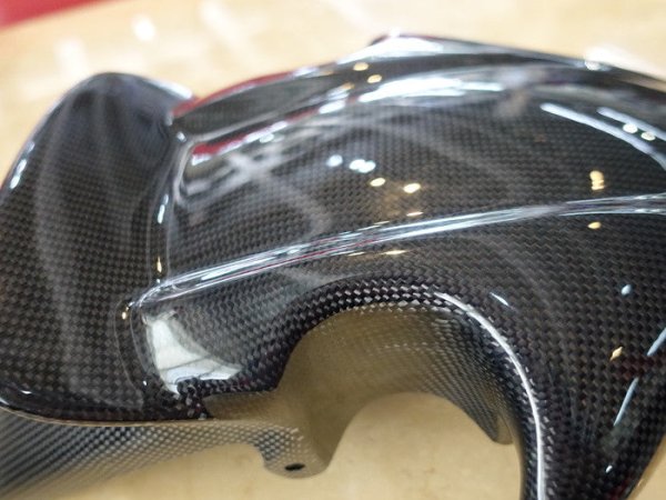 画像4: ＣＢ１１１００ＲＳ　カーボンエアロフロントフェンダー／　平織り (4)